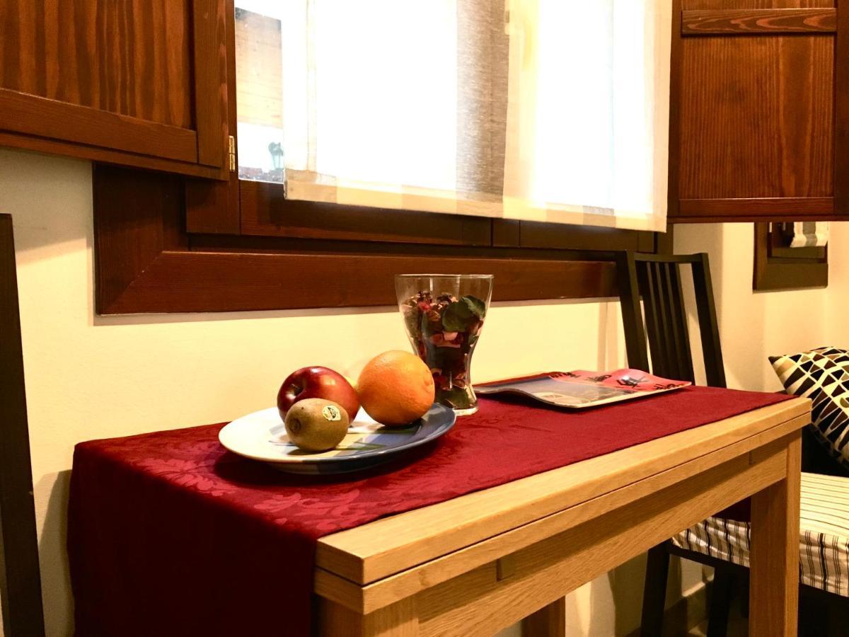 Apartamento Centro Plaza Salvador, Wifi Free& Parking Opcional Sevilla Exterior foto